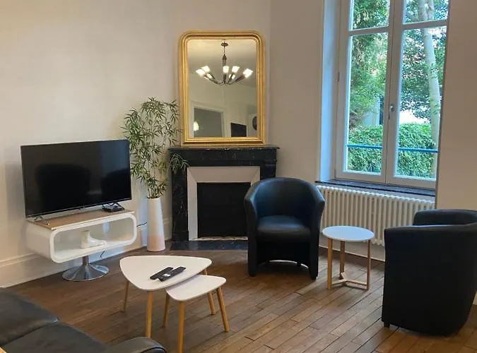 Apartment Pasteur T3 De Charme Artem Parc Ste Marie